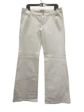 White House Black Market Noir Women's White Slight Flare Jeans Size 12R